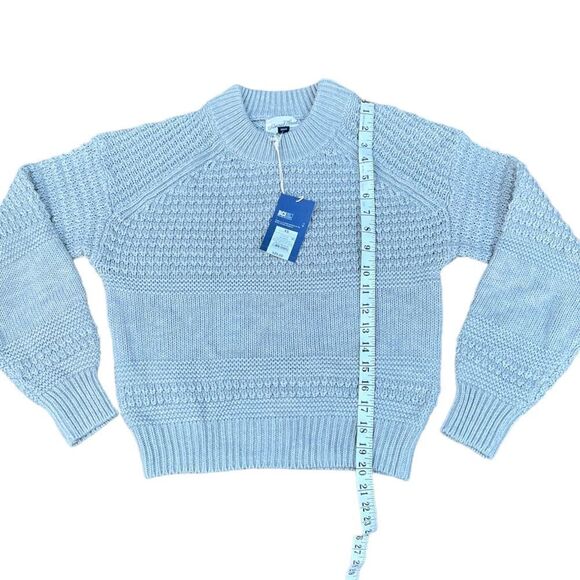 NWT Universal Thread Gray Crewneck Sweater, Size XS, NWT - Picture 3 of 8